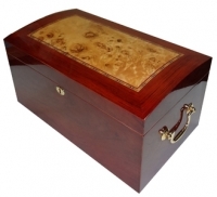   150  Macanudo