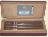 Подарочный набор Dunhill SR Churchill Lacquered Box 3 (набор из 3 сигар)